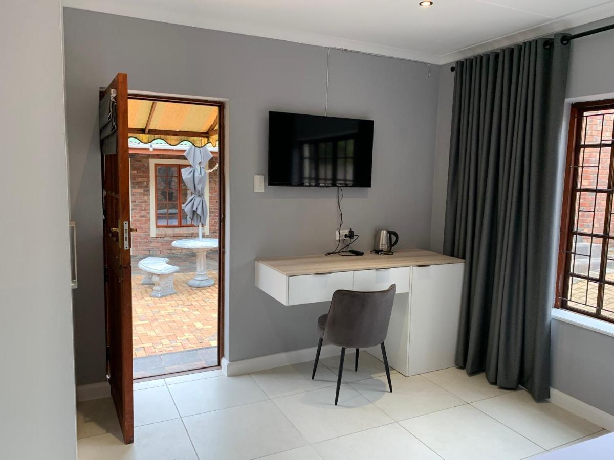 ג'ורג' Green Pastures Guesthouse מראה חיצוני תמונה