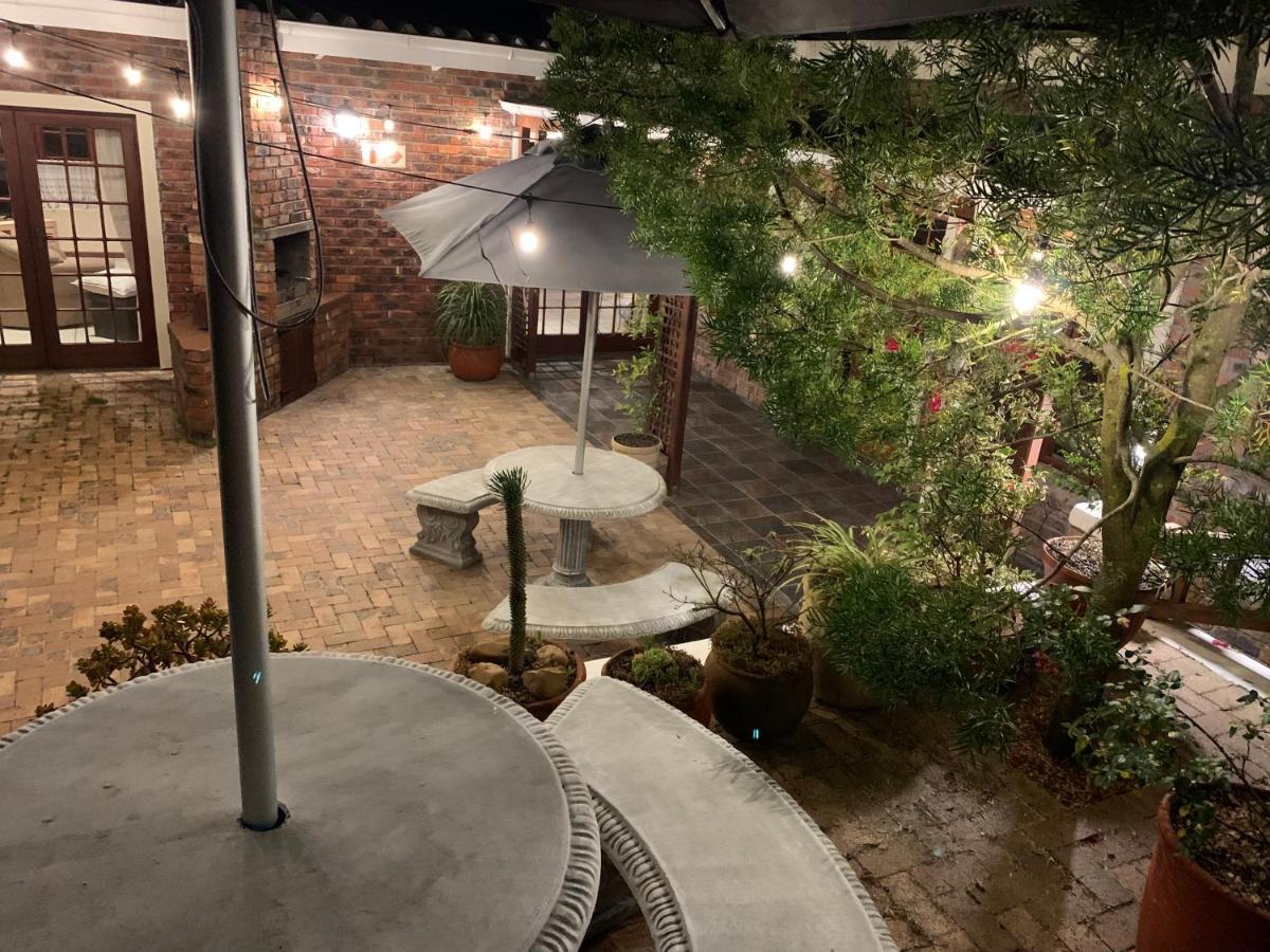 ג'ורג' Green Pastures Guesthouse מראה חיצוני תמונה