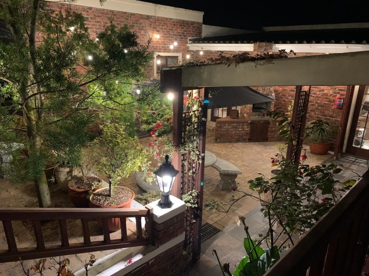 ג'ורג' Green Pastures Guesthouse מראה חיצוני תמונה