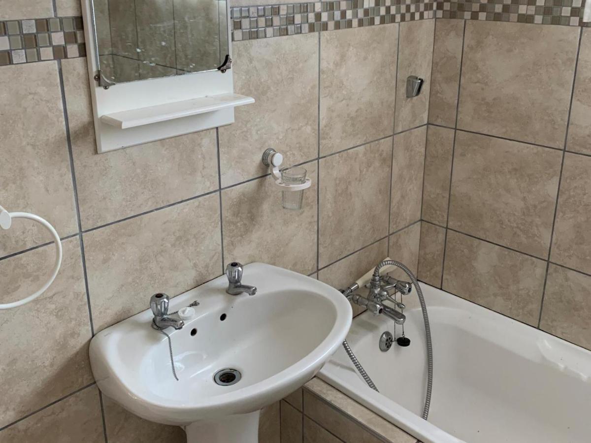 ג'ורג' Green Pastures Guesthouse מראה חיצוני תמונה